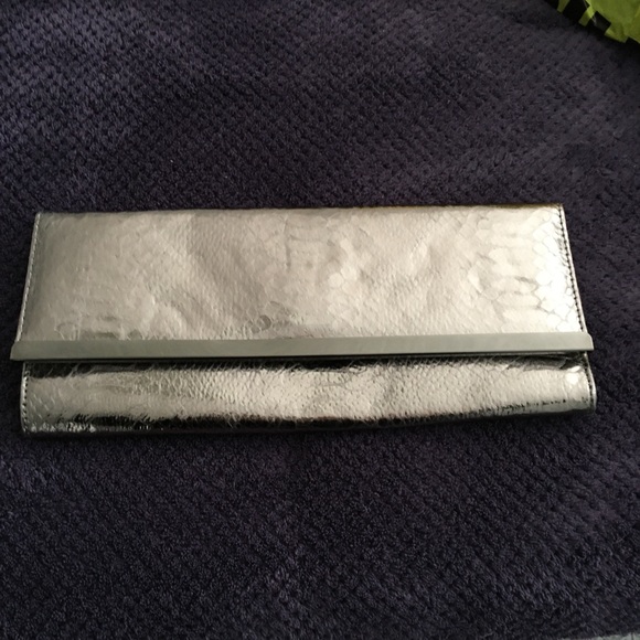 Danier evening bag - Picture 3 of 3